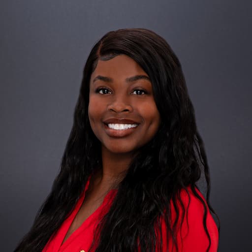Dental Hygienist, Chanel's Headshot